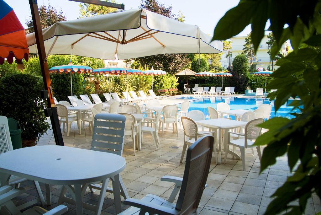 Hotel Ariston Bibione Luaran gambar